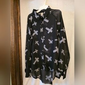 Women's Black and White Button Down Shirt